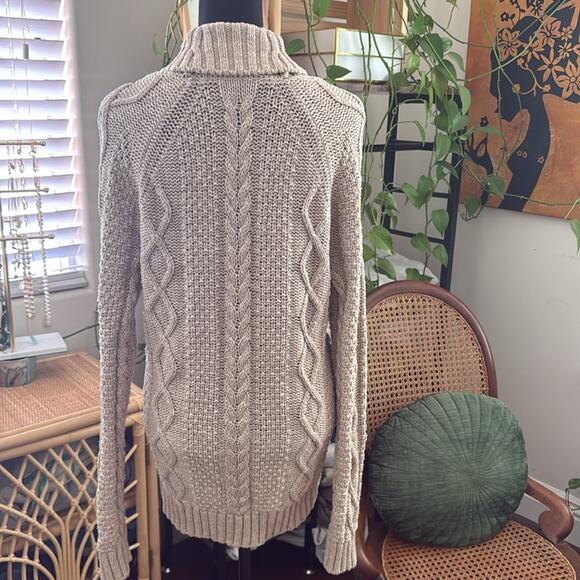 J.Crew Men’s Beige Fisherman Cable Knit Button Up Cardigan Sweater - Picture 2 of 4